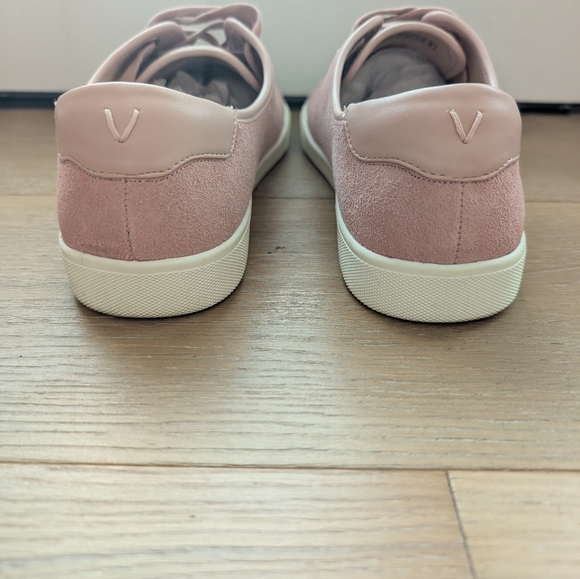 Vionic sneakers - Picture 4 of 13